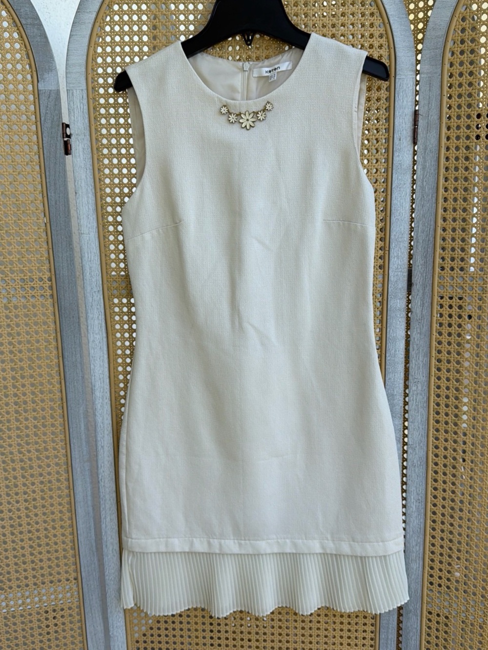 Kensington Cream Sleeveless Shift Dress with Floral Necklace Accent
